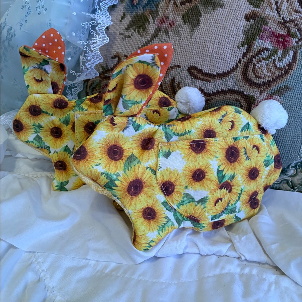 Sunflower Bunny oven mitts